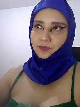 Snapshot of hannahayat chatting on May 24, 2:27 am hannahayat online show from May 24, 2:27 am