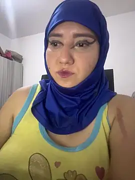 Snapshot of hannahayat chatting on June 1, 12:56 am hannahayat online show from June 1, 12:56 am
