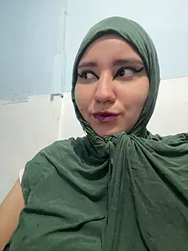 Snapshot of hannahayat chatting on July 7, 12:20 pm hannahayat online show from July 7, 12:20 pm