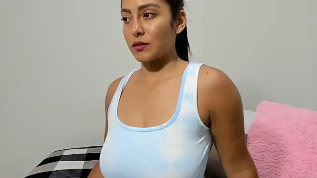 Snapshot of sofiaparker8 chatting on December 5, 7:06 pm sofiaparker8 online show from December 5, 7:06 pm