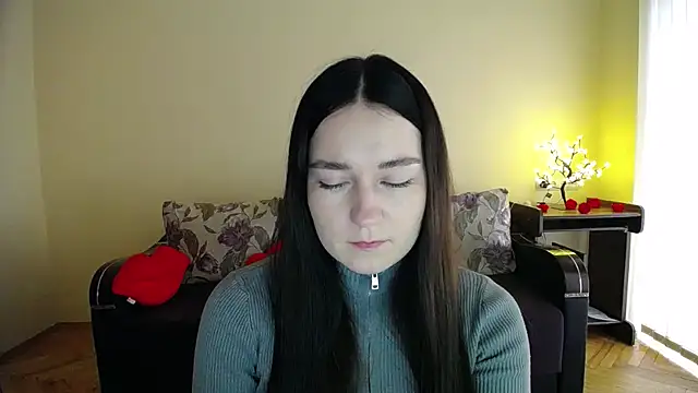 Pretty shy online show from March 2, 9:38 am