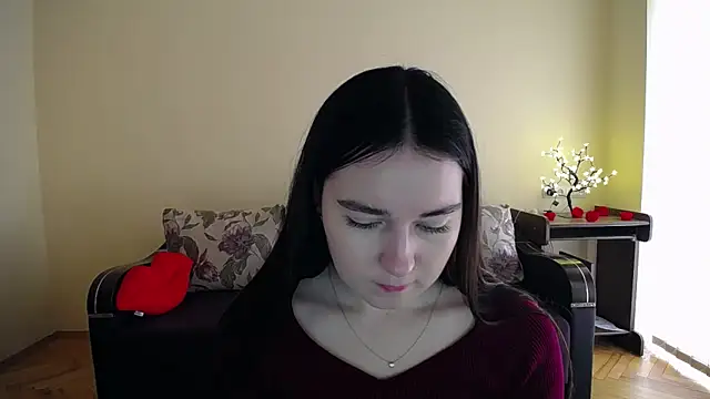 Pretty shy online show from April 15, 9:05 am