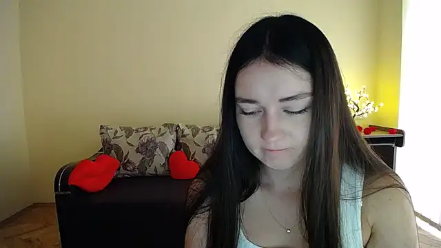 Snapshot of Pretty_shy chatting on July 17, 9:27 am Pretty shy online show from July 17, 9:27 am