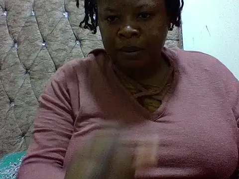 zoey10 online show from March 6, 7:05 am