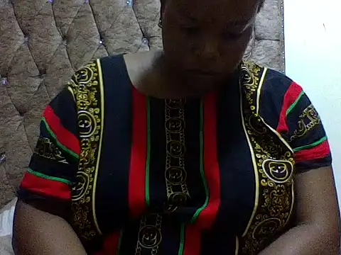 zoey10 online show from April 13, 9:26 am