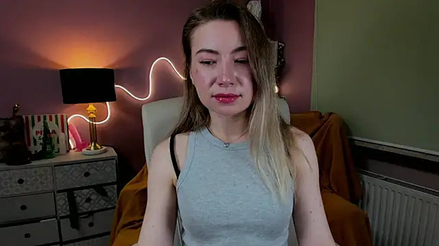 Mia Tasty online show from December 17, 7:36 am