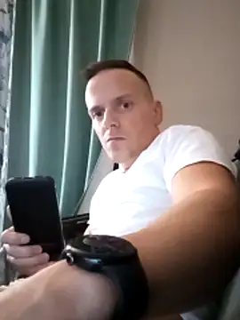 Rollinhard6969 online show from March 28, 1:00 pm