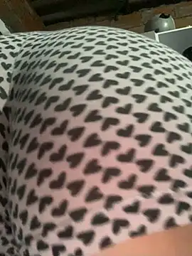 Emiily lee online show from January 17, 8:56 am