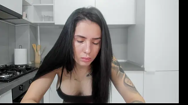 Emmapmg online show from February 12, 10:32 am