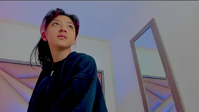 BonnieCute  online show from March 29, 12:32 am