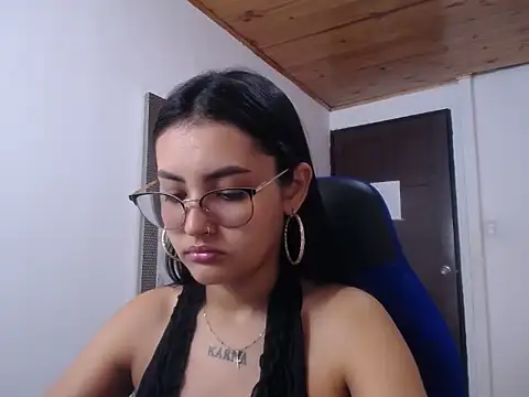 Snapshot of antonella_sweetlittle chatting on October 9, 12:25 pm antonella sweetlittle online show from October 9, 12:25 pm