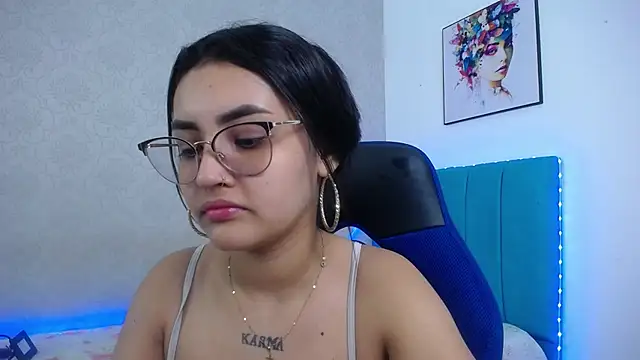 Snapshot of antonella_sweetlittle chatting on November 28, 12:19 pm antonella sweetlittle online show from November 28, 12:19 pm