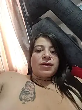 Alona Evans online show from November 15, 8:38 pm