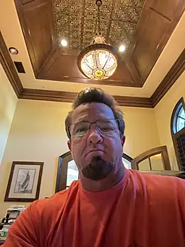 sluttydylan online show from February 22, 8:40 pm