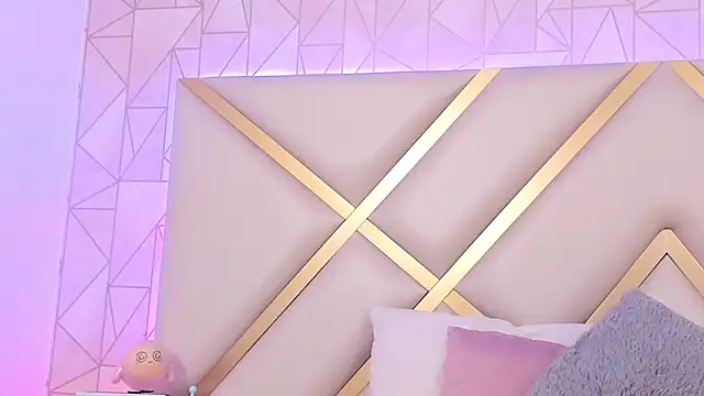Violettbloss online show from February 22, 4:29 am