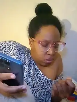 madamsensuale online show from January 20, 10:15 pm