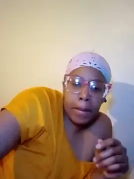 madamsensuale online show from February 27, 1:38 am