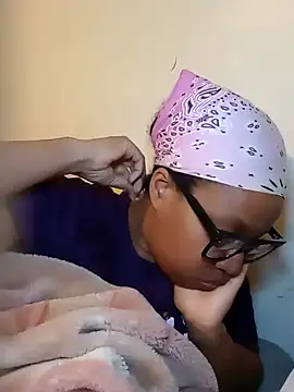 madamsensuale online show from March 17, 11:54 pm