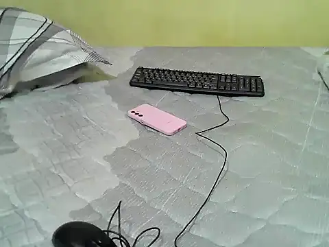 Snapshot of Quincy_joyy chatting on March 7, 8:22 am Quincy joyy online show from March 7, 8:22 am