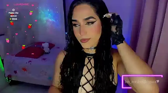 im mishellbigass online show from January 14, 12:43 am