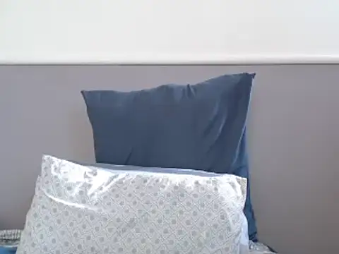 Snapshot of cutiebar chatting on February 28, 5:37 am cutiebar online show from February 28, 5:37 am