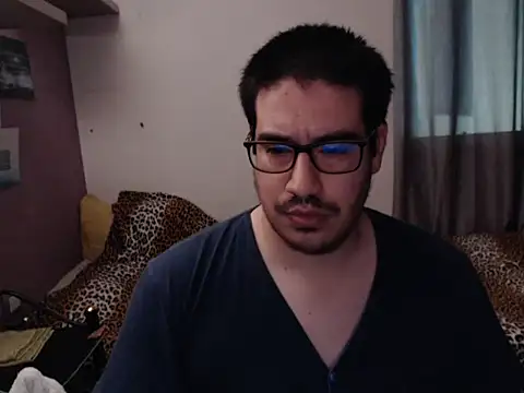 Snapshot of thealfawolf01 chatting on July 9, 1:09 am thealfawolf01 online show from July 9, 1:09 am