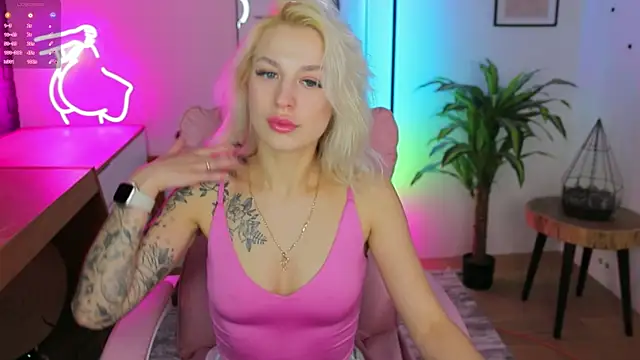 Crystal Barbie online show from February 8, 1:43 am