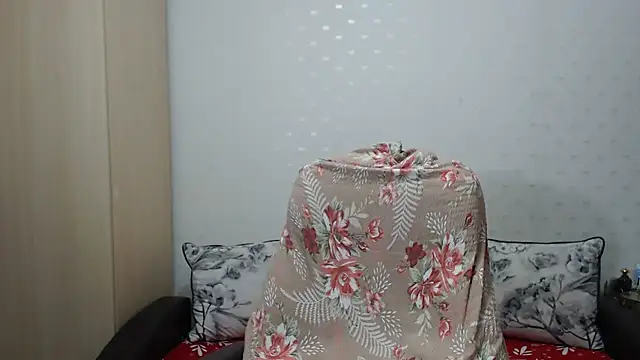 PrinceEagle online show from October 19, 7:36 pm