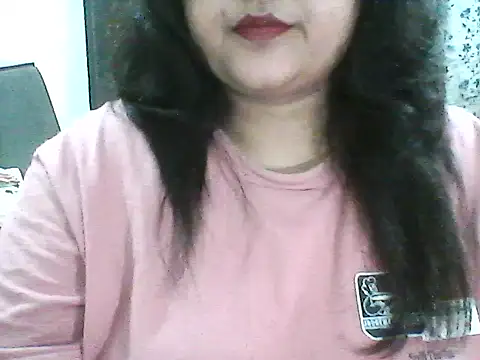 Snapshot of smile_pretty chatting on July 1, 3:45 pm smile pretty online show from July 1, 3:45 pm