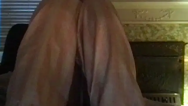 Snapshot of loveofbea chatting on November 24, 10:31 pm loveofbea online show from November 24, 10:31 pm