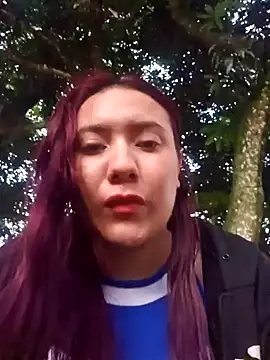 Snapshot of Blushing_Katy chatting on December 3, 10:50 am Blushing Katy online show from December 3, 10:50 am