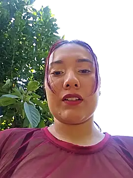 Snapshot of Blushing_Katy chatting on December 10, 7:00 pm Blushing Katy online show from December 10, 7:00 pm