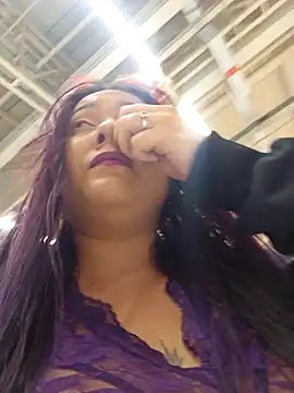 Snapshot of Blushing_Katy chatting on January 10, 12:12 am Blushing Katy online show from January 10, 12:12 am