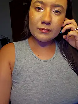 Snapshot of Blushing_Katy chatting on April 9, 2:55 am Blushing Katy online show from April 9, 2:55 am