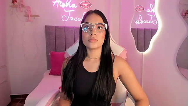 Snapshot of jacobss_gh chatting on October 10, 9:03 pm jacobss gh online show from October 10, 9:03 pm