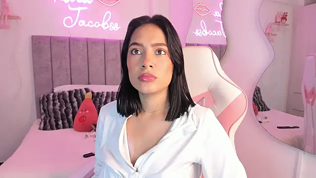 Snapshot of jacobss_gh chatting on November 8, 9:13 pm jacobss gh online show from November 8, 9:13 pm