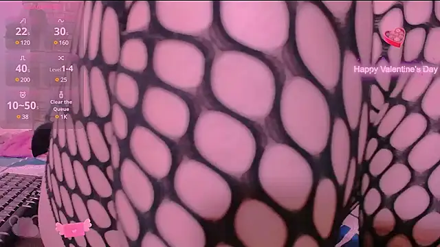 Snapshot of CrazyRousex chatting on March 4, 3:04 pm CrazyRousex online show from March 4, 3:04 pm
