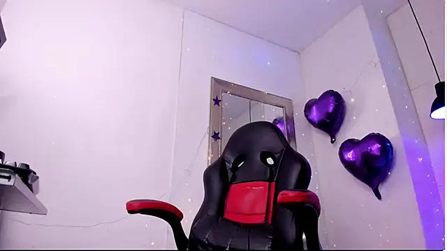 Snapshot of angel_hardy_dl chatting on February 5, 10:53 am angel hardy dl online show from February 5, 10:53 am