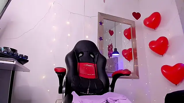 angel hardy dl online show from April 5, 12:13 pm