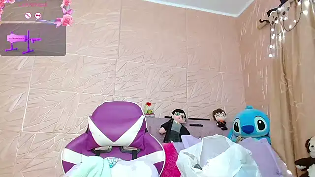 kendallsweet7 online show from November 3, 7:15 pm