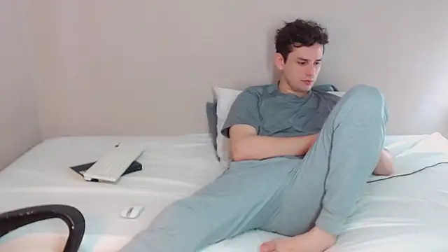 Elio555 online show from January 2, 6:56 pm