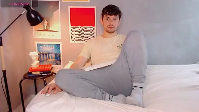 Elio555 online show from October 26, 6:58 pm