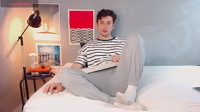 Elio555 online show from November 5, 12:16 pm