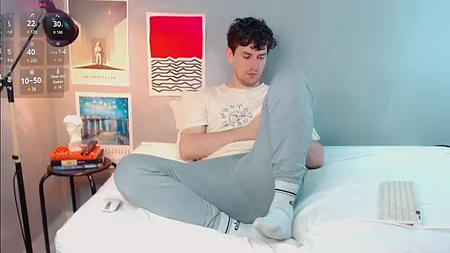 Elio555 online show from January 6, 7:50 pm