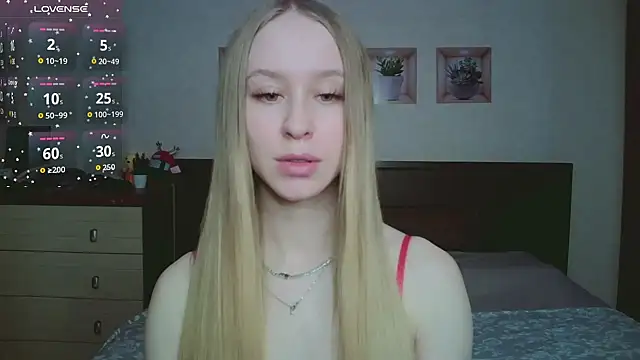 Lily  Devil online show from February 12, 3:07 pm