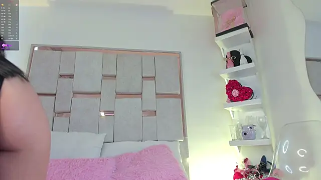 Snapshot of kristel_s chatting on October 10, 7:02 pm kristel s online show from October 10, 7:02 pm