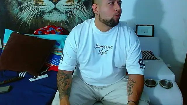 Michaell Myerss  online show from October 30, 11:55 am