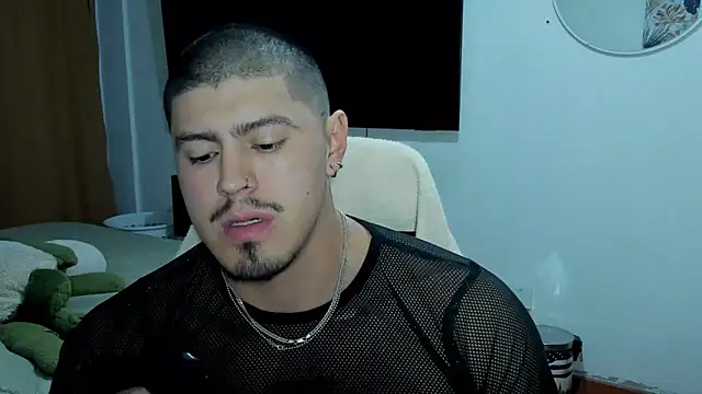 Baltazar Dupont online show from April 1, 4:02 am