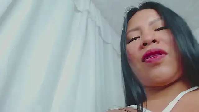 Snapshot of Aria_morgan1 chatting on November 20, 7:24 pm Aria morgan1 online show from November 20, 7:24 pm