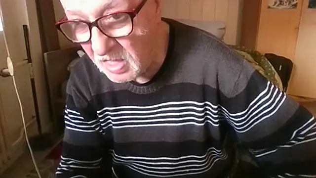 Sammy1660 online show from April 14, 2:45 pm